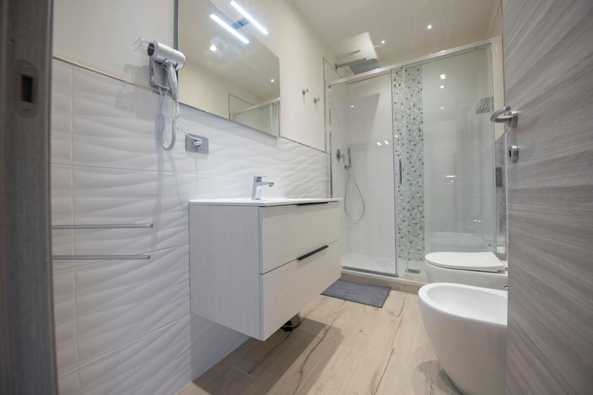 243B - Appartamento Mignon - Sara Home Chiavari, 200Metri Dal Mare Exterior foto